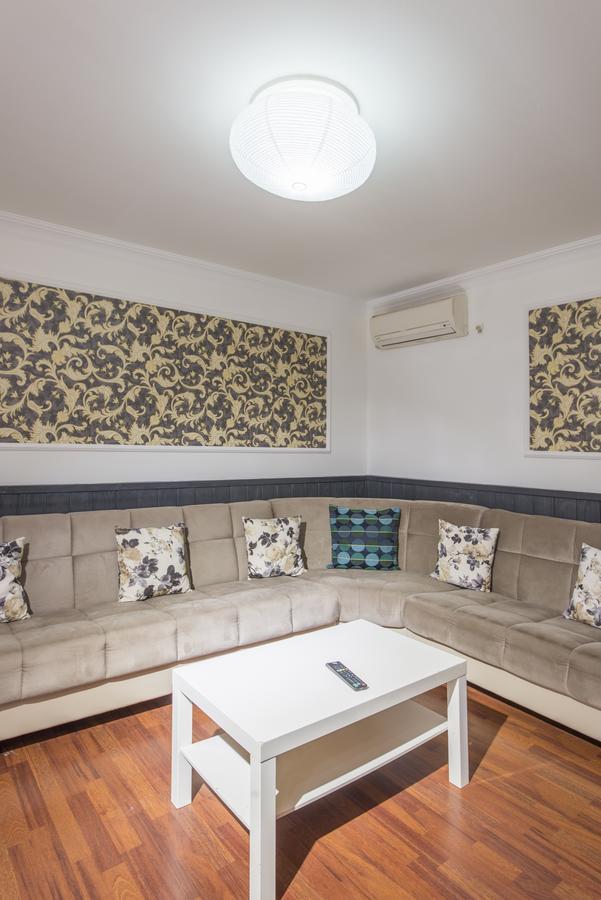 35 Tam Apart Istanbul Exterior foto