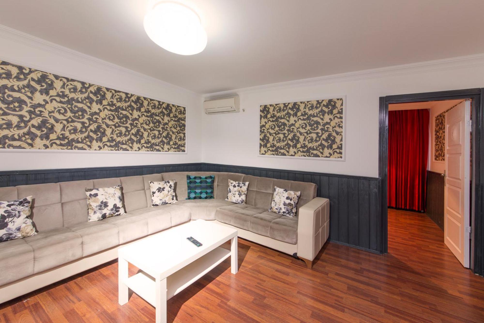 35 Tam Apart Istanbul Exterior foto